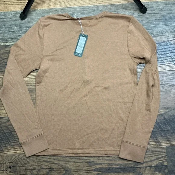 Alpine Design Women's Peak Duofold Henley Long Sleeve Caramel Brown Large‎ NWT - Picture 6 of 6